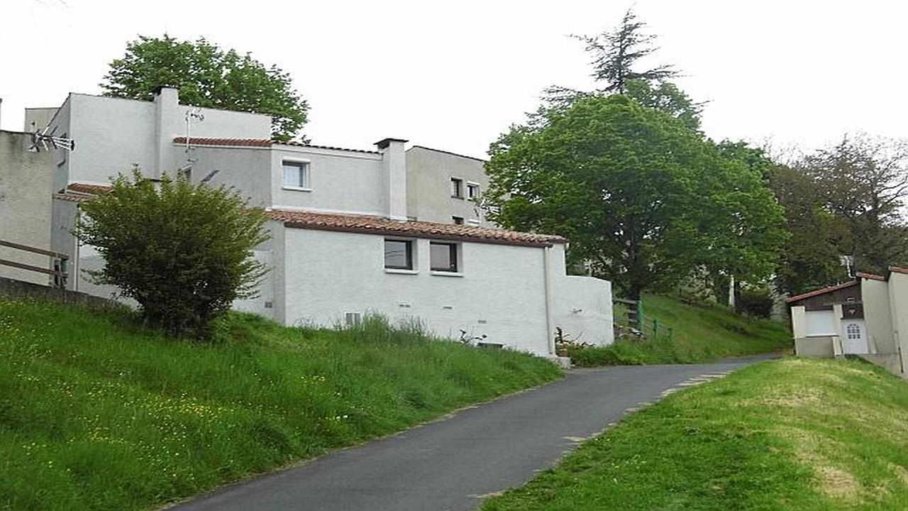 Joli Petit T4 Confortable Au Bord De Leau Vieille-Brioude Eksteriør bilde